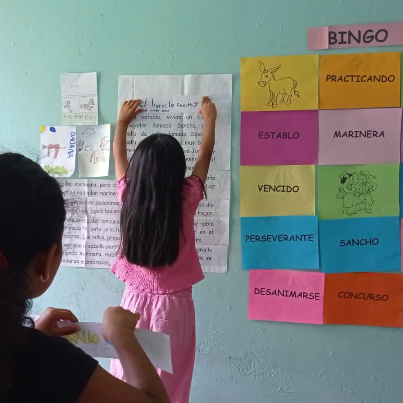 Post de instagram frase corazón rosa (3)